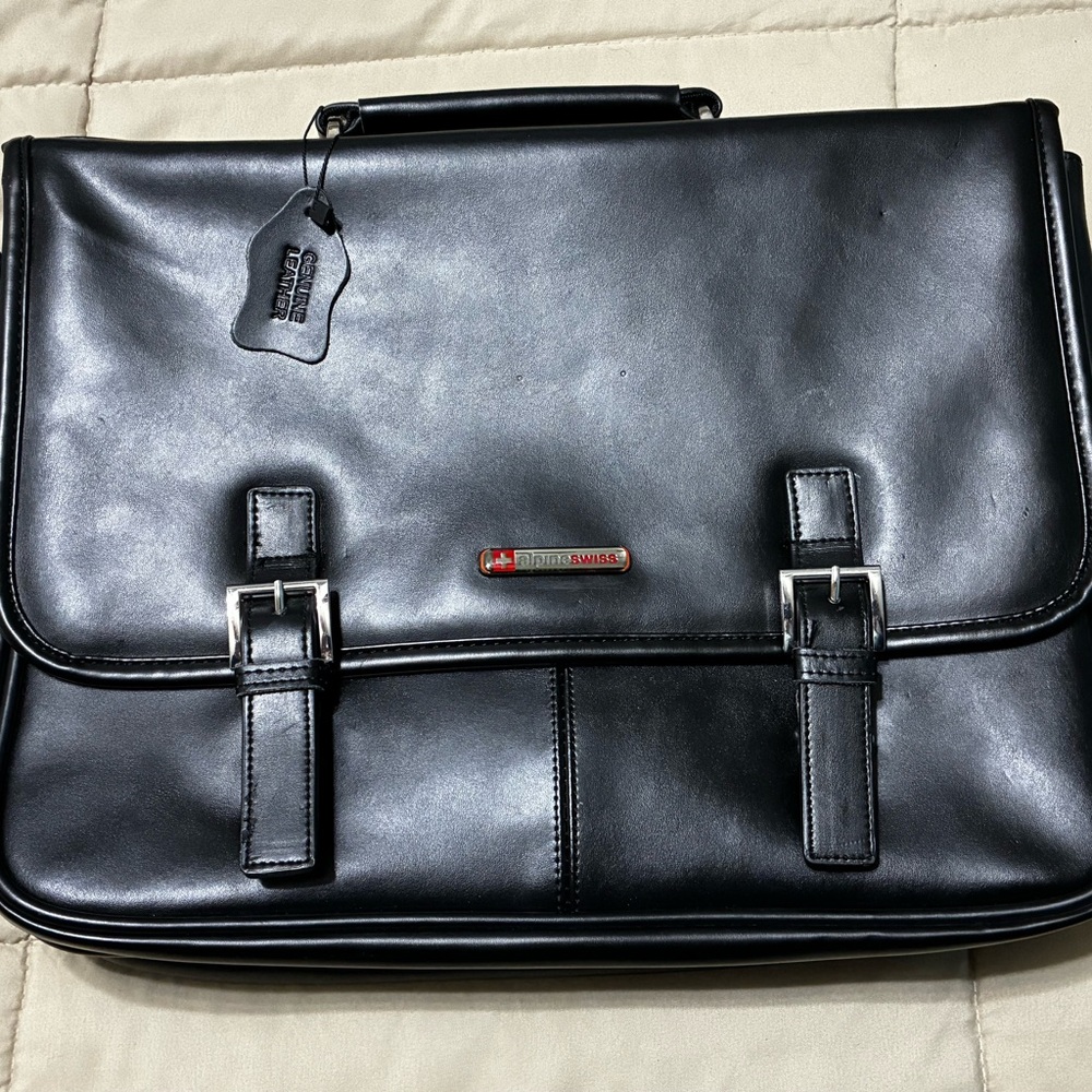 Alpine Swiss Messenger Black Leather Laptop/Brief Case Bag With Buckle Closure